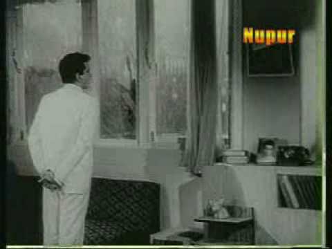 Woh Kaun Thi? (1964)Sadhana as Sandhya !
