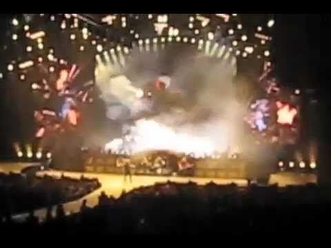 A TRIP TO SEE ACDC IN OAKLAND