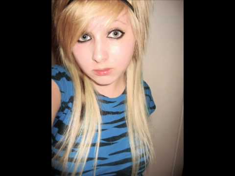 Scene/Emo Hair red and blonde hair scene. Scene/Emo Hair