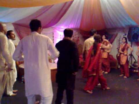 chal pyar karegi