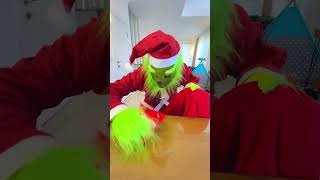 Grinch Steals Christmas Candy For Baby Grinch 🎅🎄🥰 #Shorts #Khamitovy #Martaandrustam
