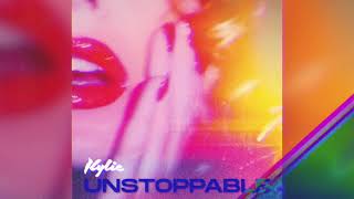 Watch Kylie Minogue Unstoppable video