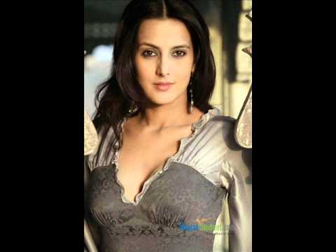 Tulip Joshi Tribute Resham Si Hain...