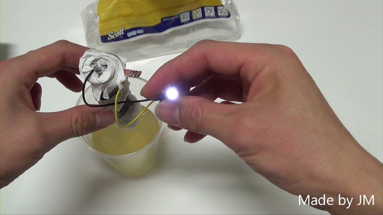 How to make a Salt Water Battery Lamp. - YouTube