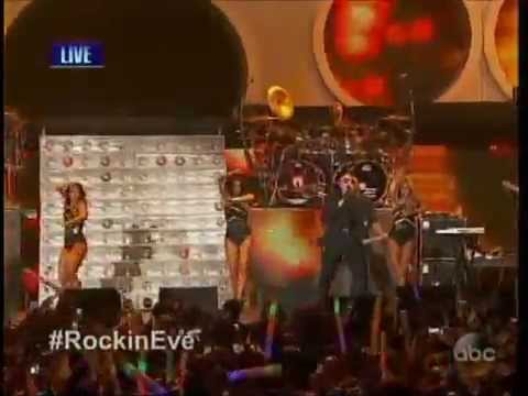 Pitbul in Miami New Year Eve 2014