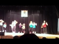 moni bailando