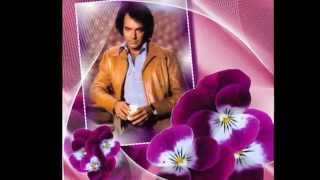 Watch Neil Diamond Right By You video