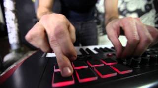 Novation // Impulse: MIDI Controller Keyboard Hot Mix