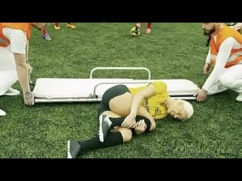 Спортсменка блондинка отложила мяч чтобы трахаться с пикапером
