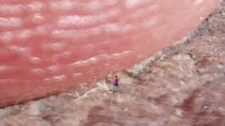 Microscopic Man Meet Giantess Toe
