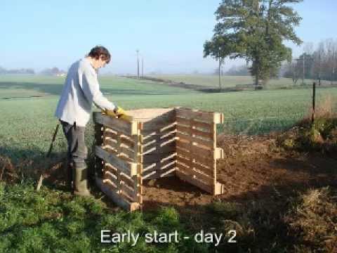 Wooden Pallet Composting System - 3 Bay / Bin - YouTube