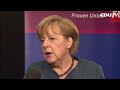 Angela Merkel: Danke an 300.000 Facebook-Fans!