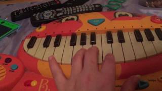 All-Star but it's Torch playing it on the cat piano All-Star but it's Torch playing it on the cat piano