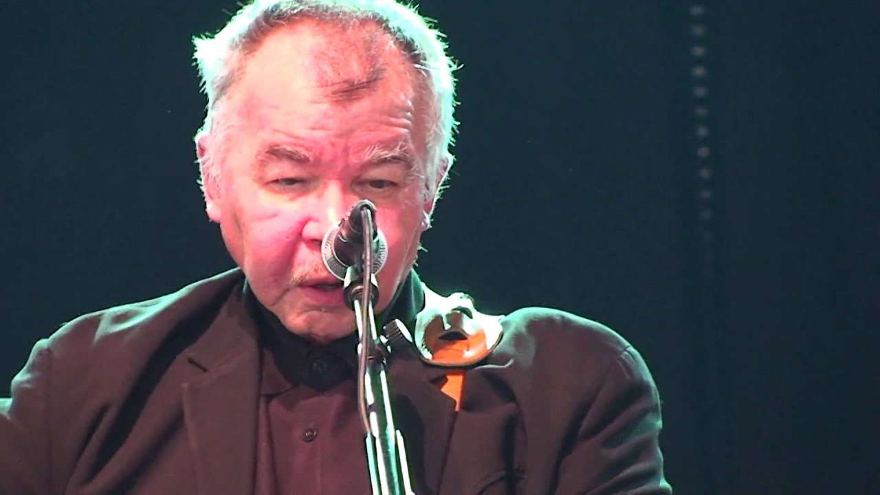 John Prine Bonnaroo Glory Of True Love Youtube John Prine Bonnaroo Glory Of True Love Youtube
