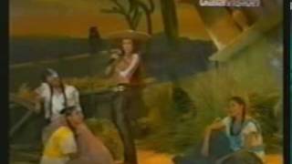 Watch Thalia Cuco Pena video