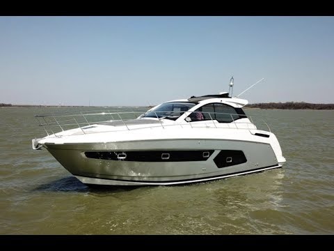 2018 Azimut 43 Atlantis For Sale at the MarineMax Dallas Yacht Center