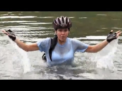 Canular- Fillette balance cycliste à l'eau