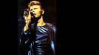 Video Bring me the disco king David Bowie