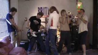 Watch Donkey Punch Na Na Na video