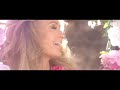 Paris Hilton - Come Alive klip izle