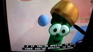 Watch Veggie Tales Love Your Neighbor video