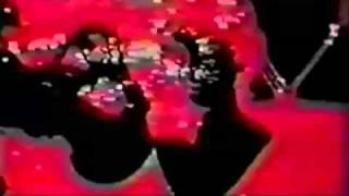 Watch Xmal Deutschland Dreamhouse video
