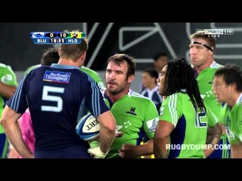 Ma'a Nonu yellow carded for shoulder charge on Piri Weepu |Super Rugby Video