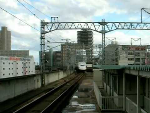JR東日本　E4系　MAXやまびこ　仙台駅を出発