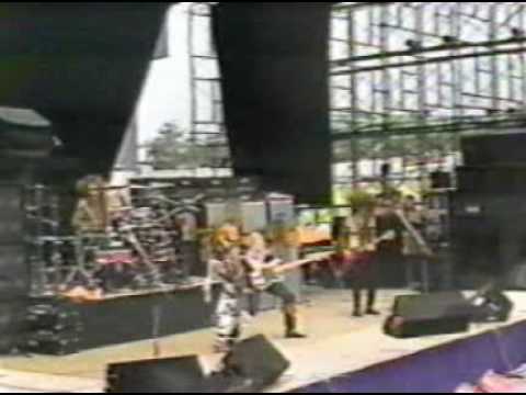 Anvil-Metal On Metal (Official Music Video)