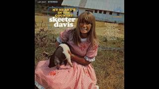 Watch Skeeter Davis My Hearts In The Country video