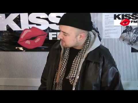 98 1 Kiss Fm. 98.8 KISS FM. 1:40