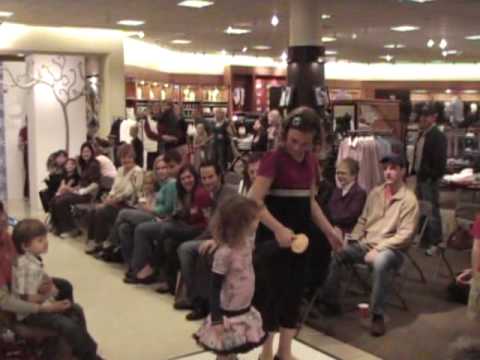 Funny - Nordstrom Kids Fashion Show - Doing the Splits on the Runway ...
