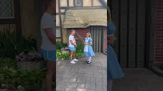 Meeting My All Time Idol Alice In Wonderland In Epcot