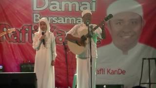 Rafli kande and Syifa Urrachmah (Ibu)