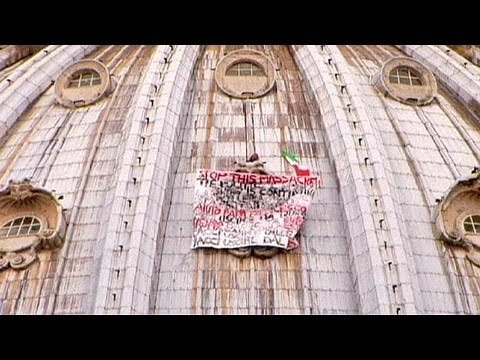 La cúpula del Vaticano se convierte en escaparate contra el euro