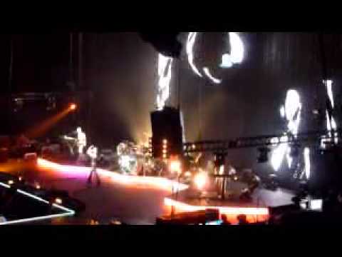 Depeche Mode - Master and Servant (Seattle 09 Live)