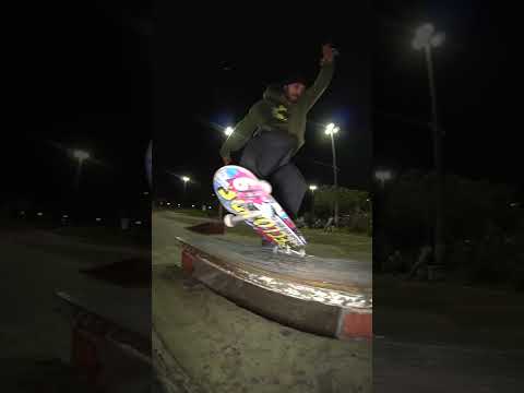 FS NOSE BLUNT - ANDRE GODOY | NINECLOUDS SKATEBOARDS