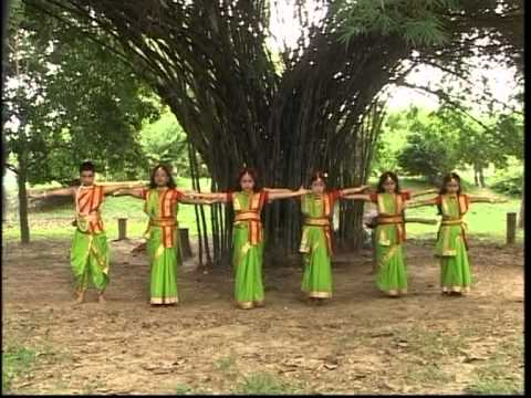 Anandaloke Mongolaloke Full Song Aloker Eai Jharnadharai- Rabithakurer...