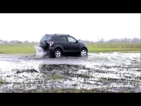 Daihatsu Terios SX 1.5 A/T, бездорожье