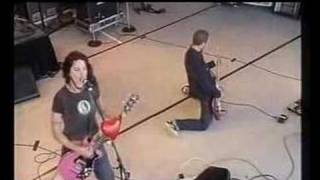 Watch Magic Dirt Competition Girl video