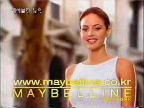 my favourite model Josie Maran in a vid with all of her maybelline