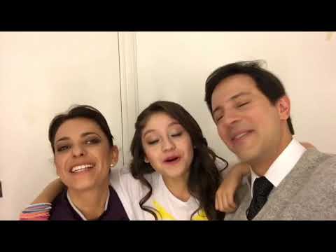 KAROL SEVILLA,CAROLINA VALSAGNA Y DAVID MURI LES DESEAN FELIZ NAVIDAD Y UN AÑO NUEVO INCREIBLE!!!
