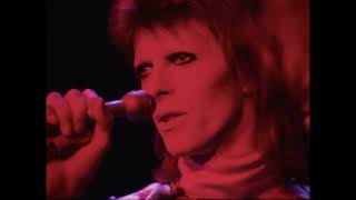 Watch David Bowie Moonage Daydream video