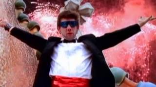 Watch Pogues Fiesta video