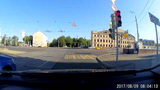 Видео ДТП Андроньевская площадь Москва, Россия 09-08-2017 08-04 от bignab76, Андроньевская набережная, Москва, Россия