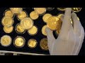 How to Make Money Buying and Selling Gold Bullion Coins