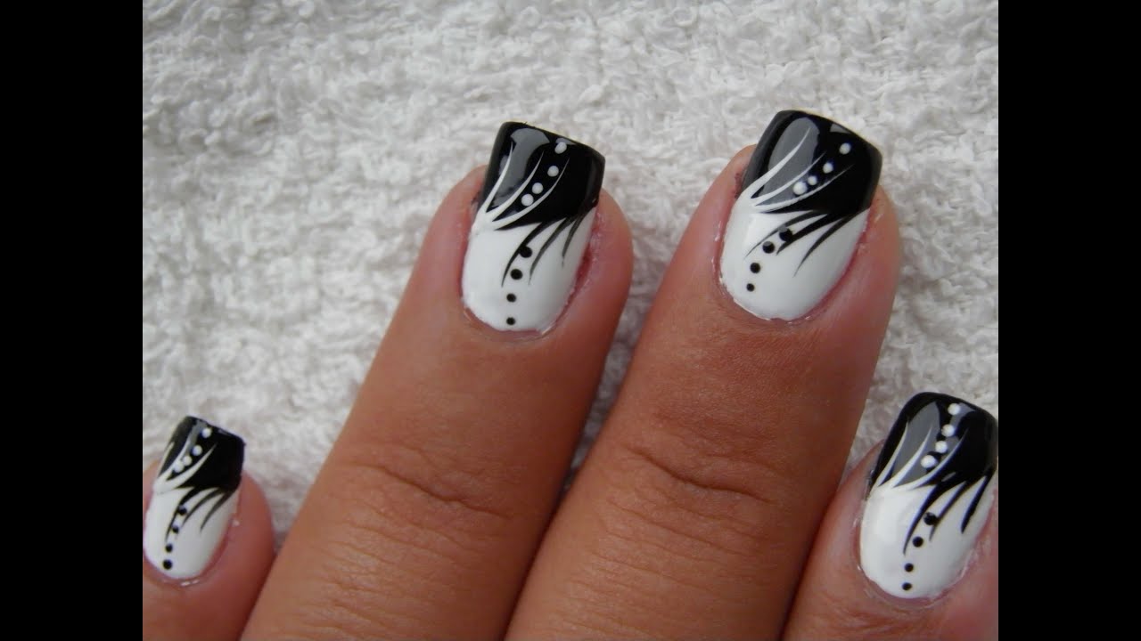 Black and White Striped Nail Art - wide 2