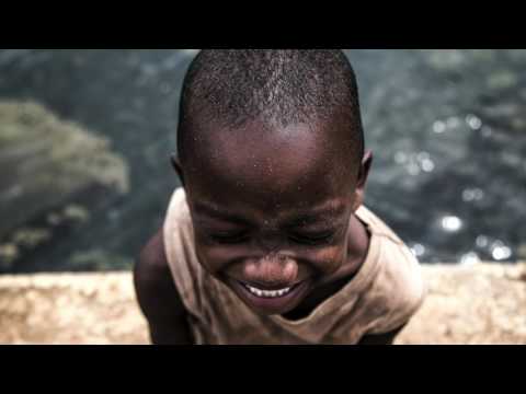 Stones &amp; Bones feat. Toshi - Amahloni (Manoo Remix)