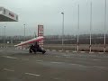 filling trike at a petrol station (заправка мотодельтаплана на АЗС)