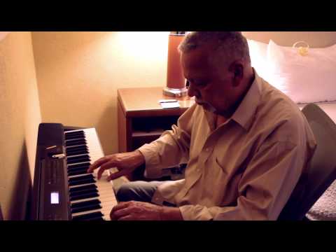 Joe Sample plays the Casio Privia PX-350